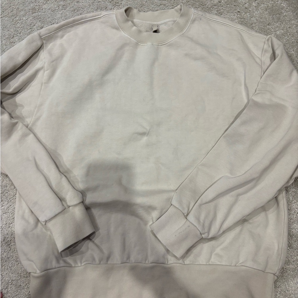 SKIMS Boyfriend Sweatshirt in Light Beige